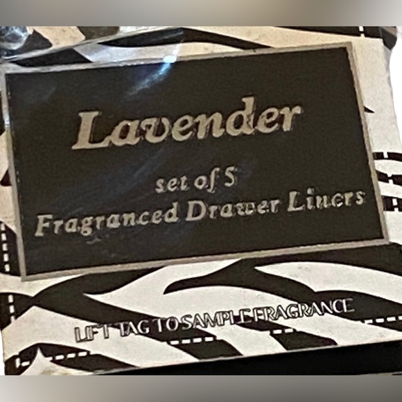 New GC Fragrance Inc Lavender Set of 5 Fragranced 17.32" x 22.83" Drawer Liners - Picture 4 of 12